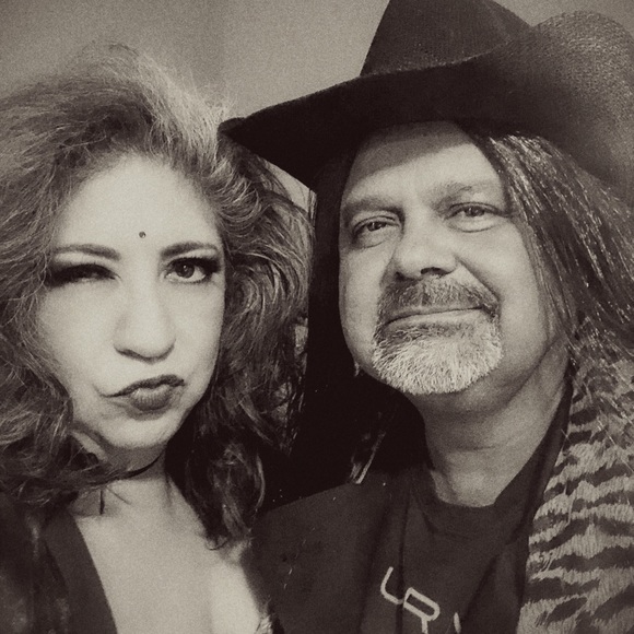 Meet Your Posher - Picture 5 of 9